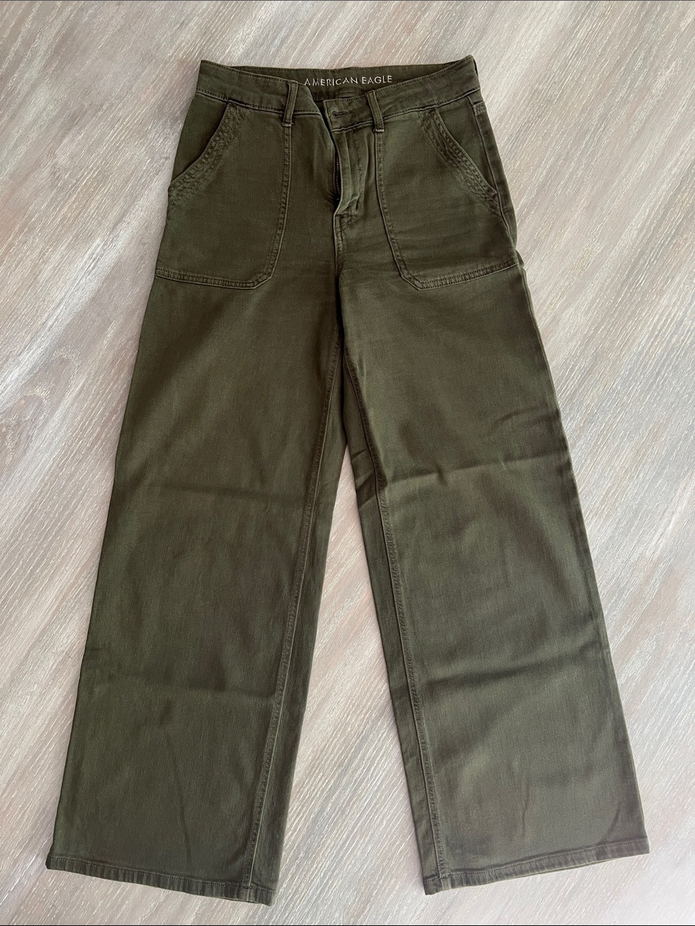 American Eagle Outfitters Olive Green Wide-Leg Chinos